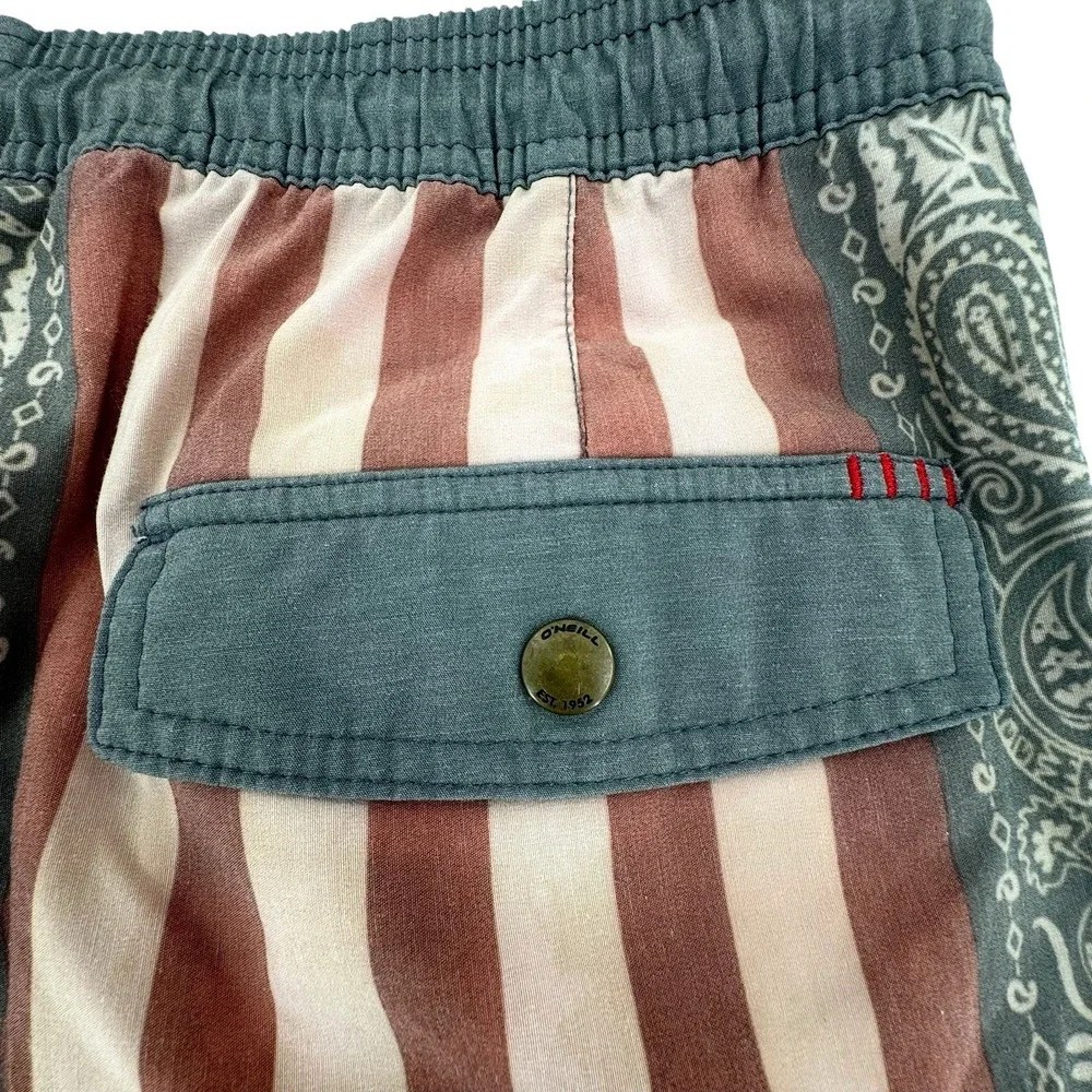 O'Neill Cruzers Board Shorts Breach‎ USA Flag Men's Size Large